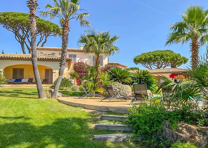 Villa La California *